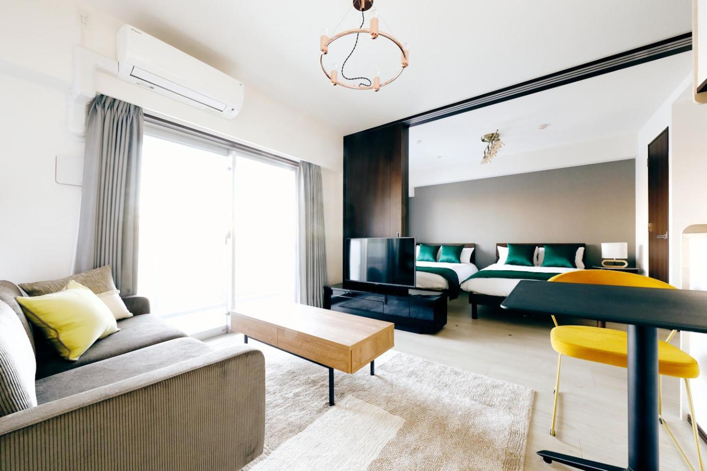 Apartment Mat Oshiage *