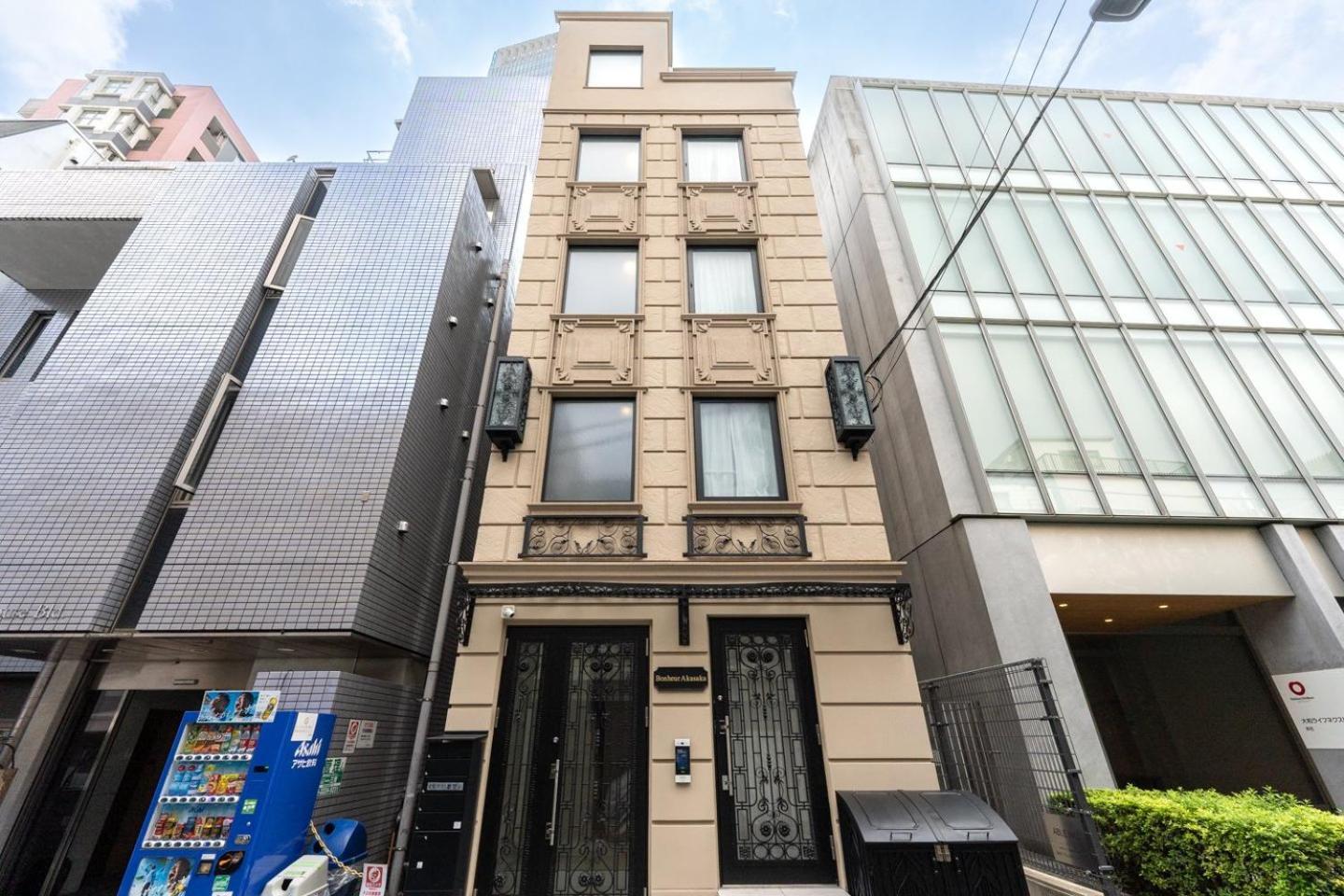 Apartment Bonheur Akasaka *