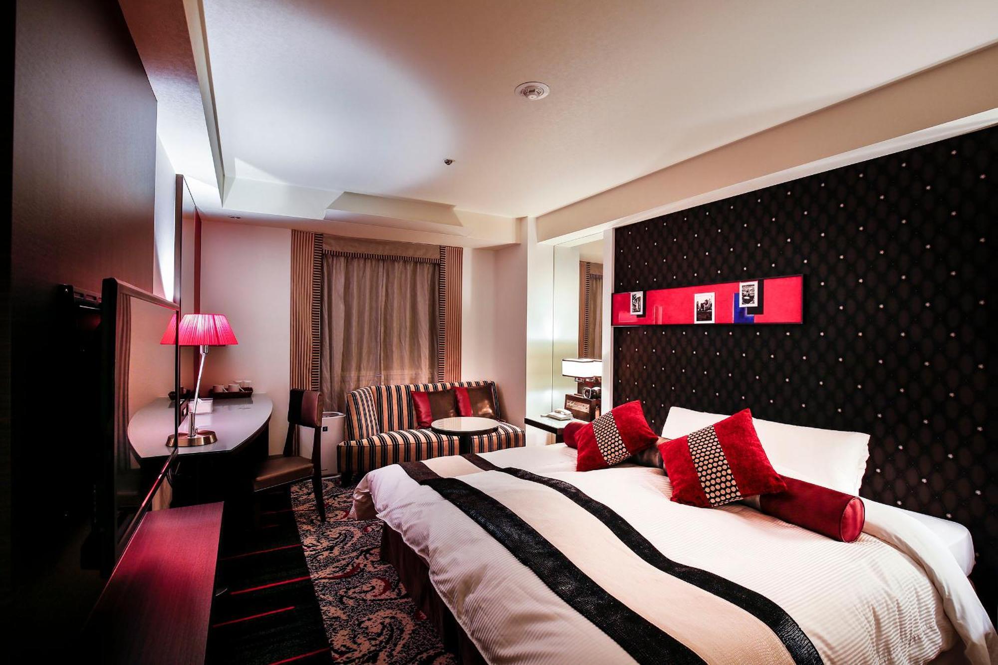 Hotel New Otani 3*