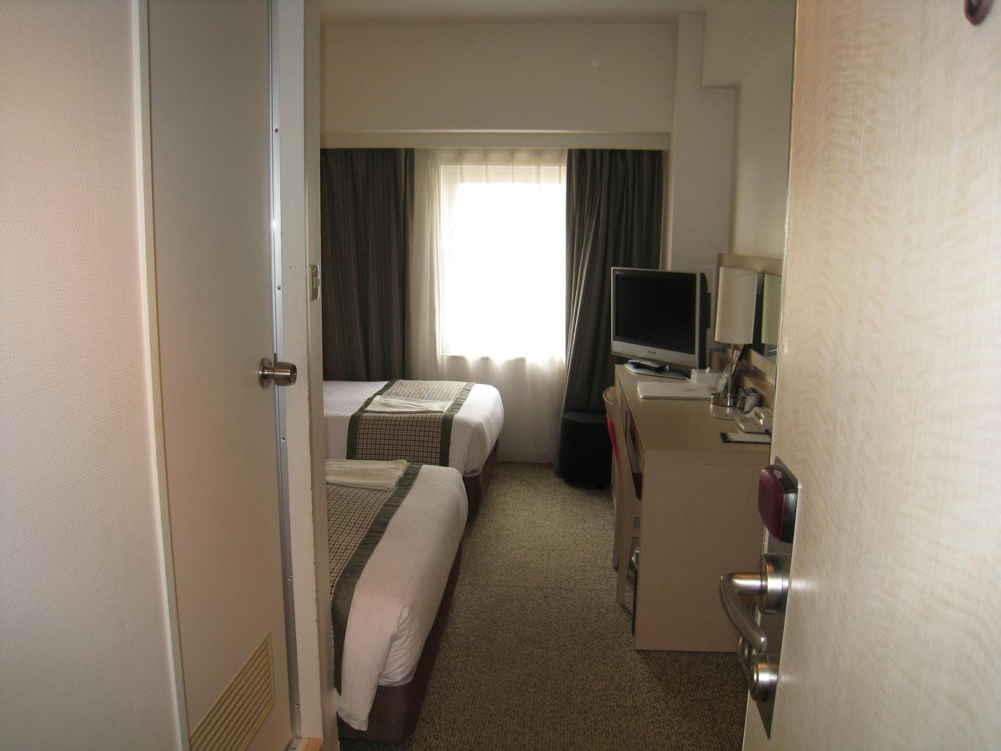 Hotel Rembrandt Style Nishikasai 3*