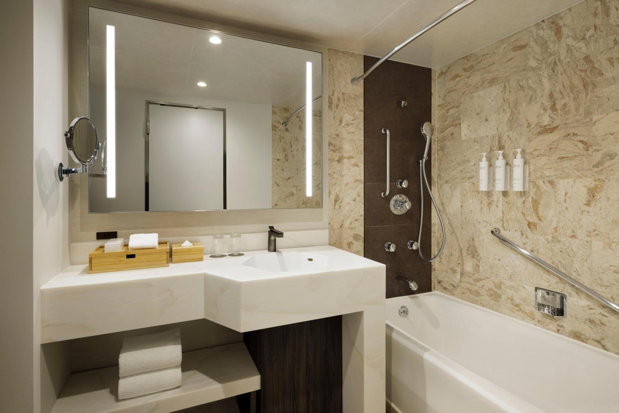 Courtyard By Marriott Ginza Hotel Tokyo