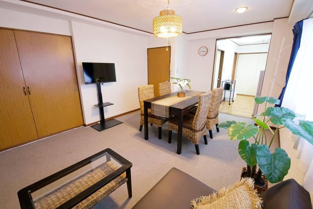 Apartment Grace Mukojima 601