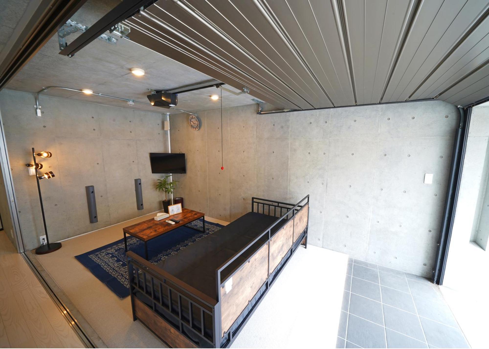 Laffitte Hirai Hotel 2*