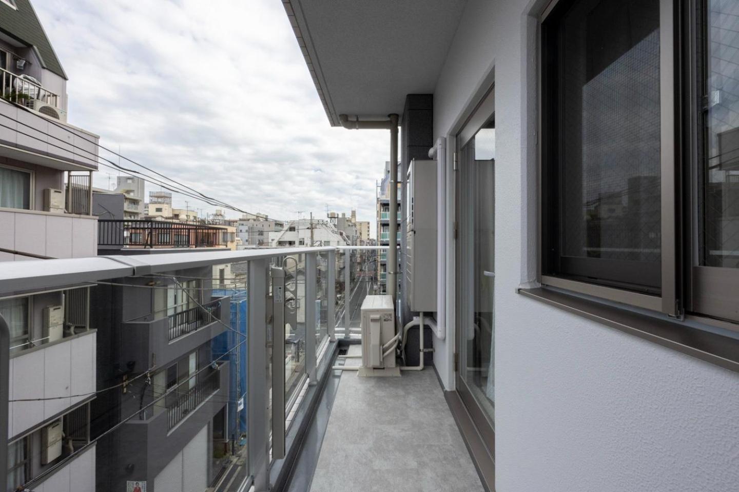 Precedent Hills Kinshicho Apartment *