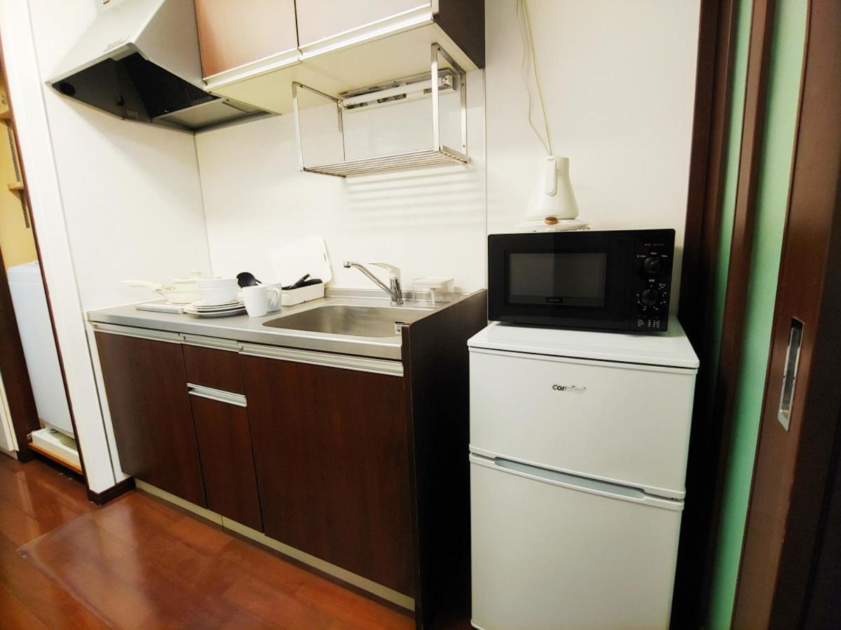 メゾンドオーク 新大久保 Apartment *