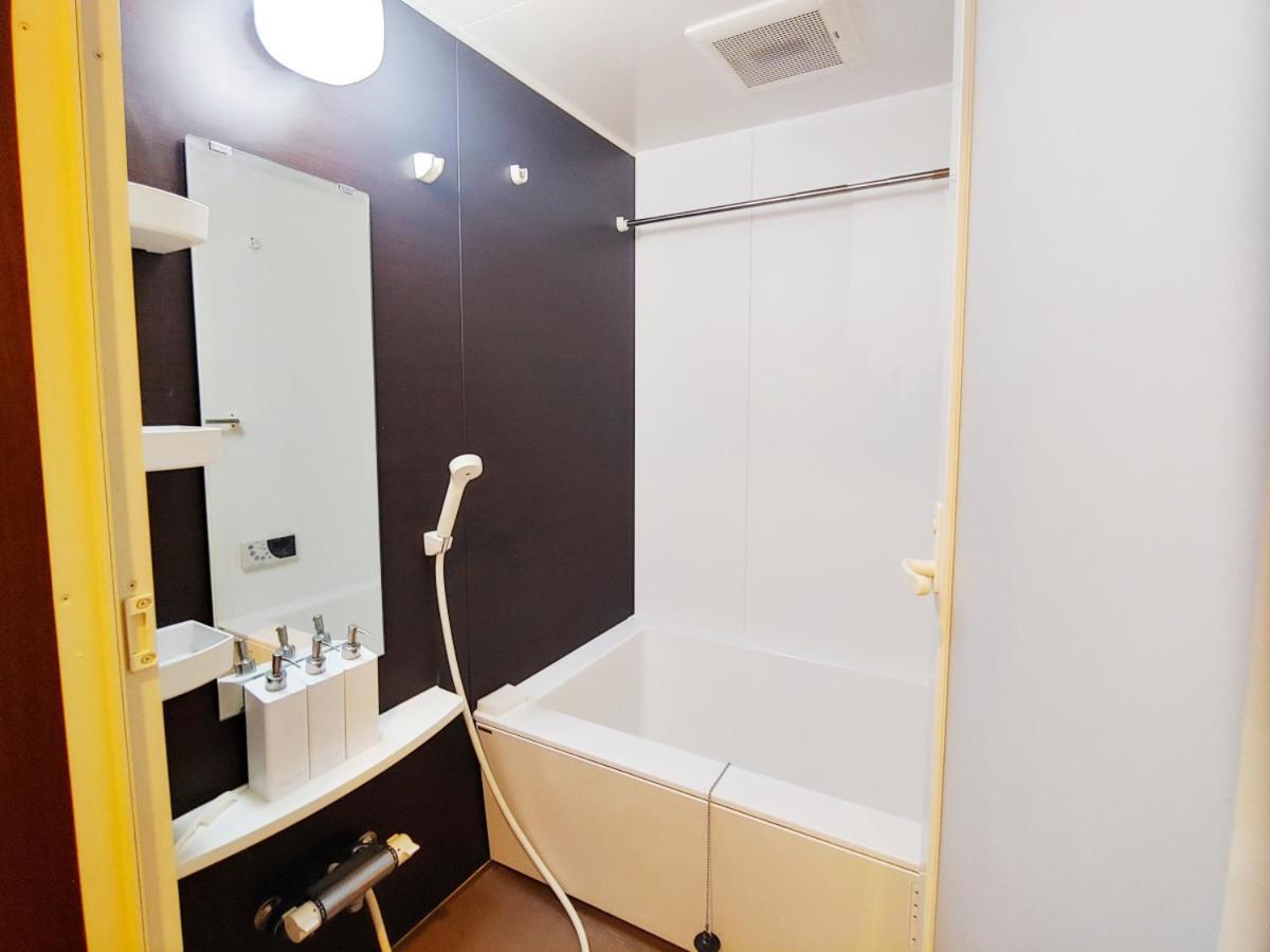 メゾンドオーク 新大久保 Apartment *