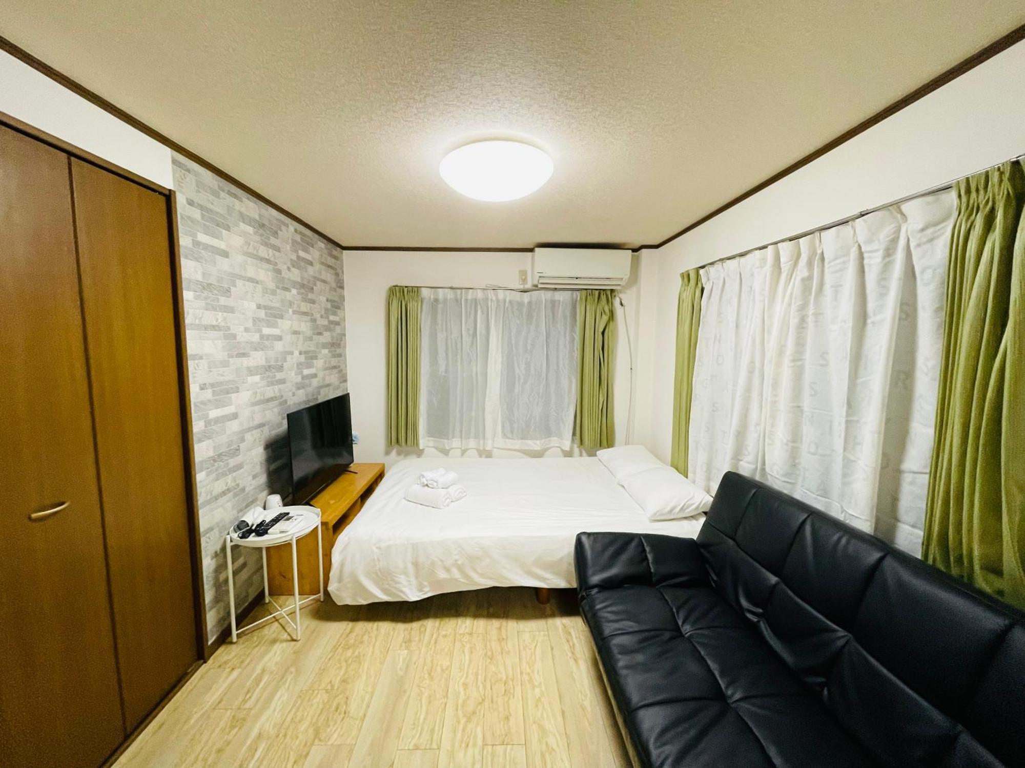 Nishi-shinjuku-zyz * Tokyo