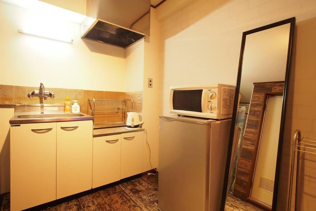 Shinjuku 3 Min Walk From Stationp #projector Oh2-3 * Tokyo