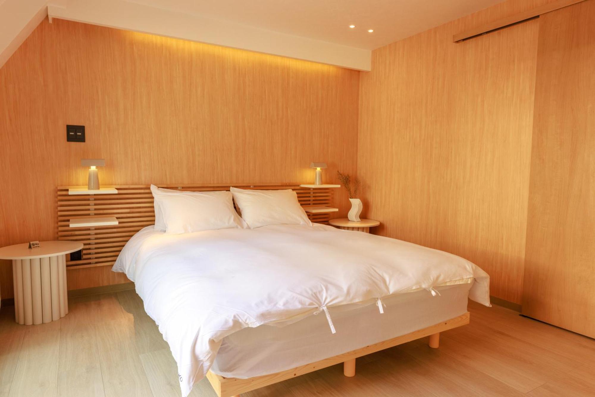 Mkg Home・芝 Guest house