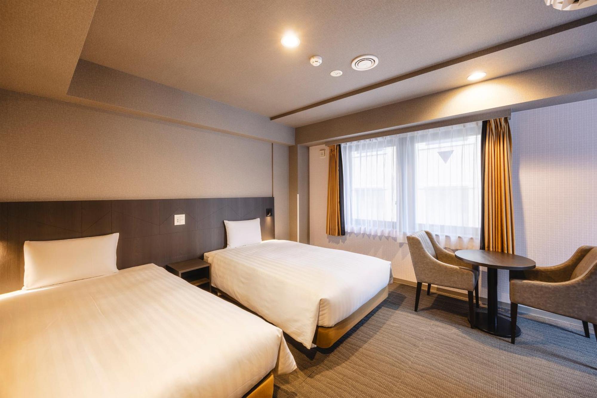 Wing International Shimbashi Onarimon Hotel 3*