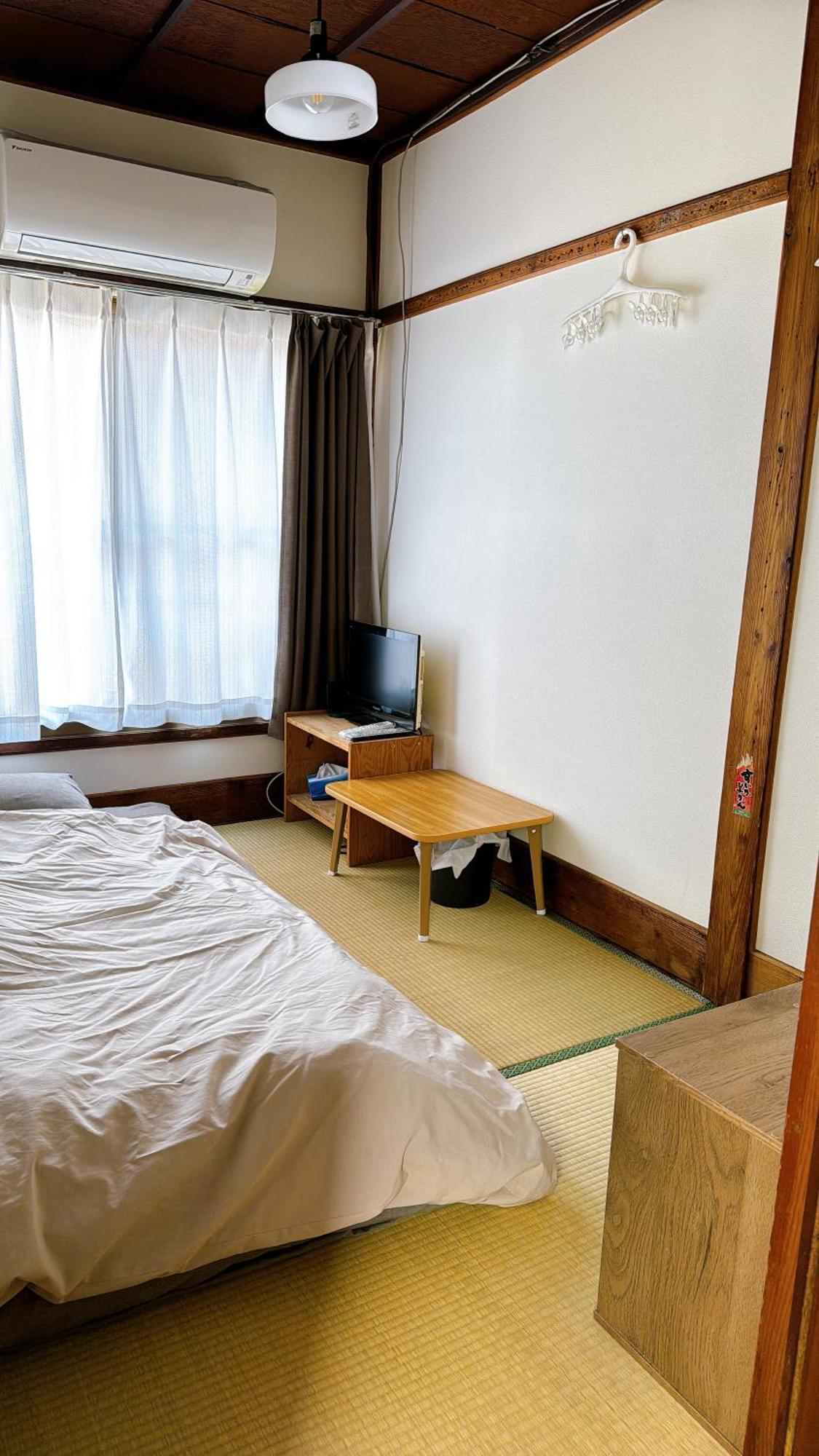 Ryokan Nakadaya 2*