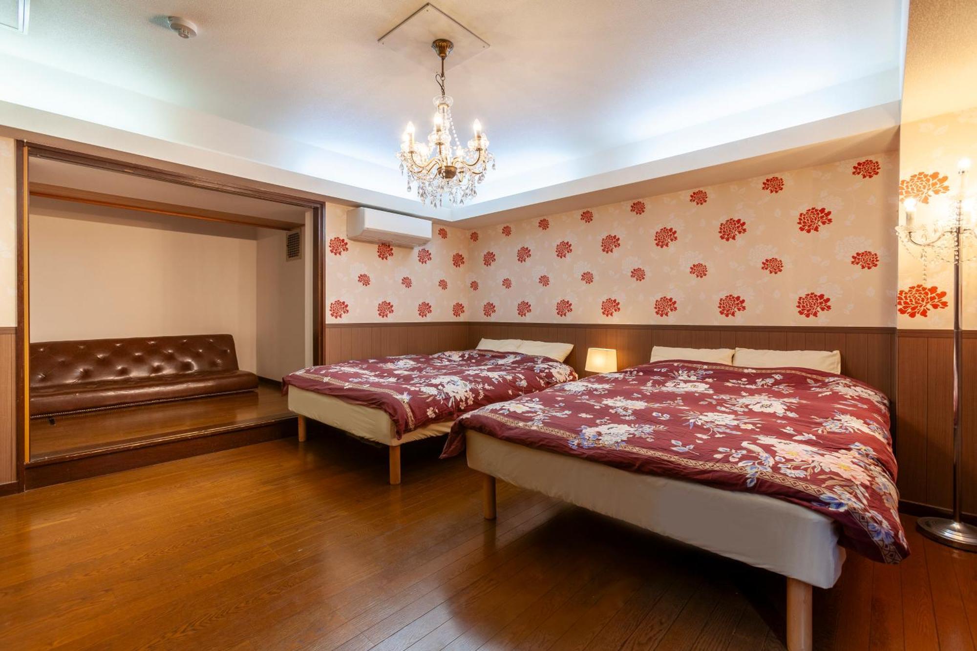 Apartment Premier Shinjuku West 3f 4f Tokyo