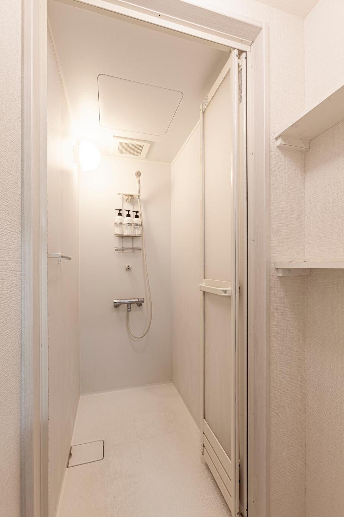 Premier Shinjuku West 3f 4f Apartment *