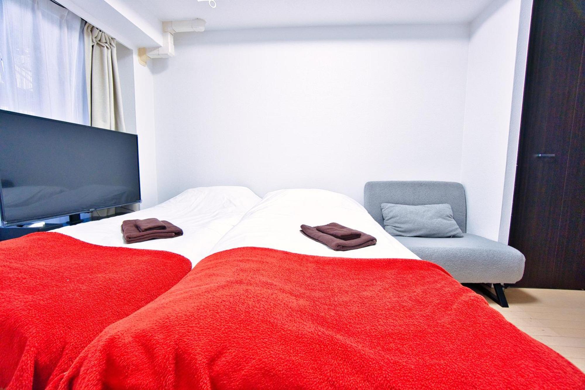Apartment Square Shibuya 407 *