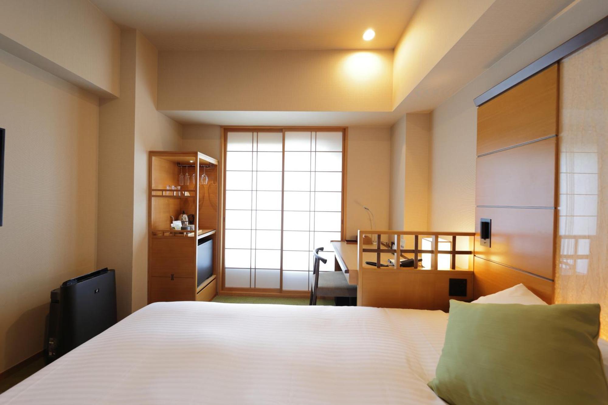 Niwa Hotel 4*