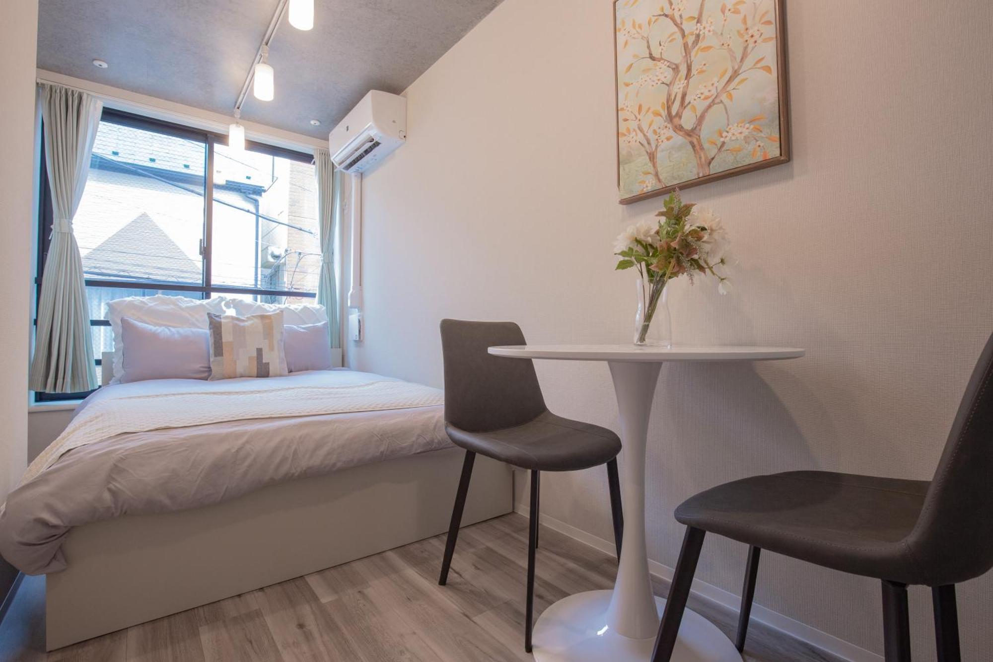 Apartment Cozy 2-person Retreat In Higashi Ueno 5 Min To Ueno Park And Subway *