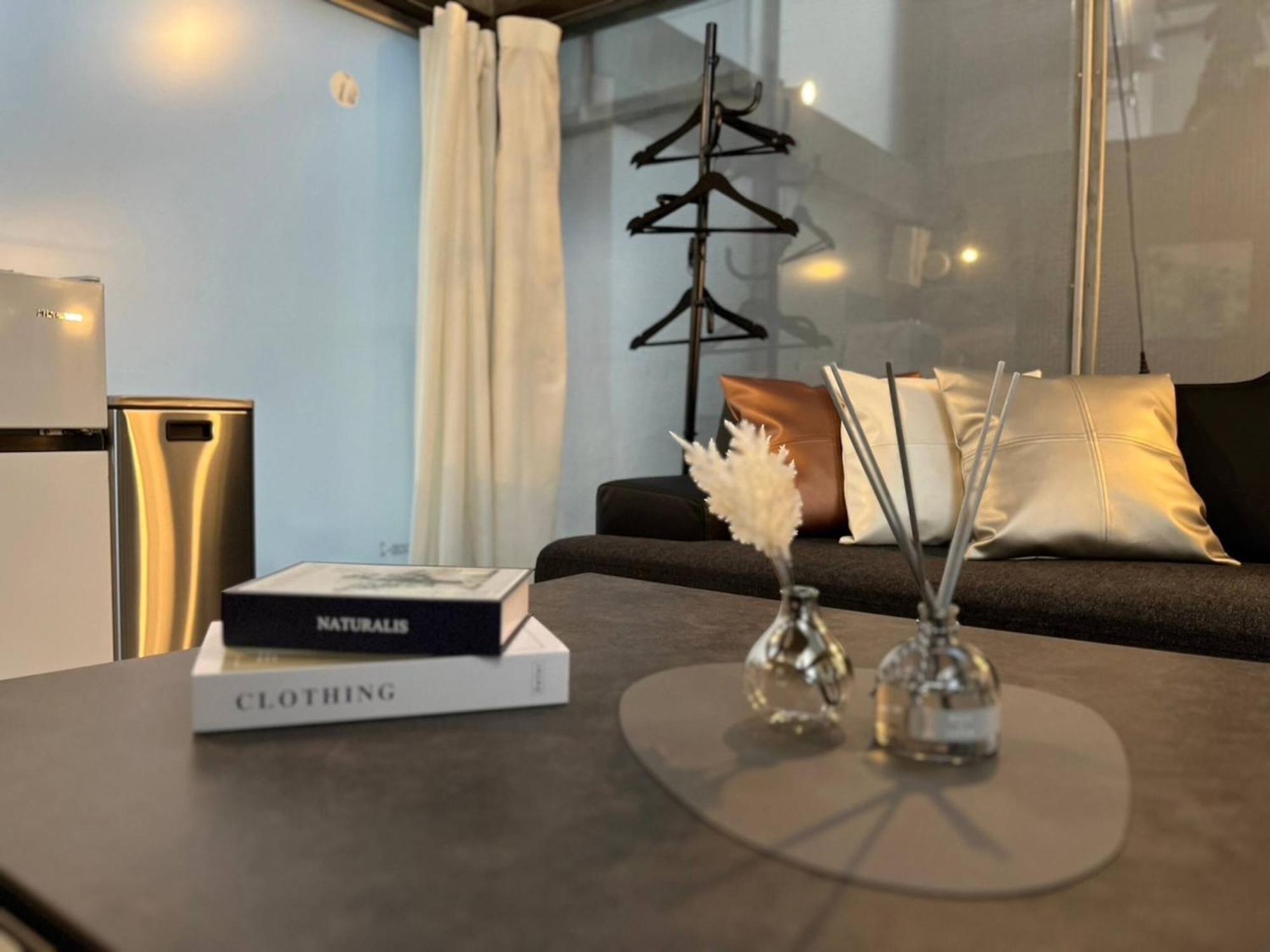Apartment 夏目坂の間room2 Tokyo