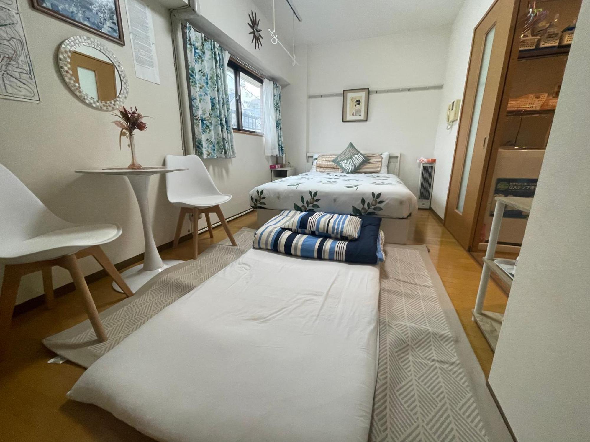 都心の家30 Square Meter King Size Bed With Stepping Rice Tokyo