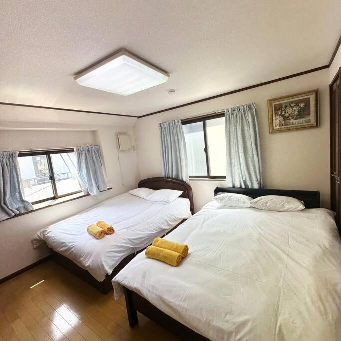 Ookubo Hills Family Apartment Tokyo