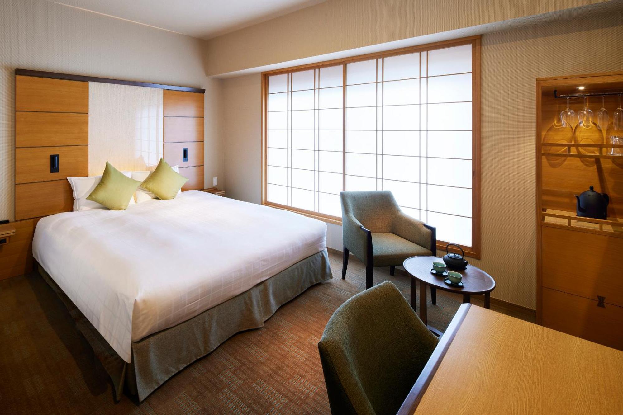Hotel Niwa 4*