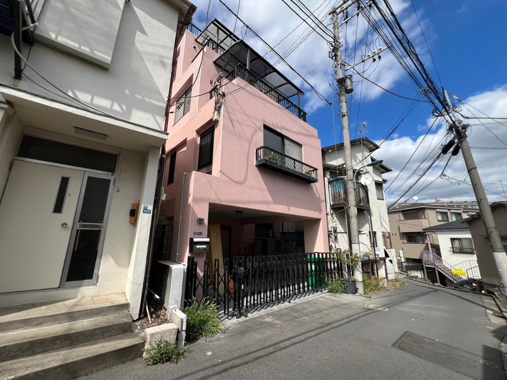 Ev-akabane House Tokyo