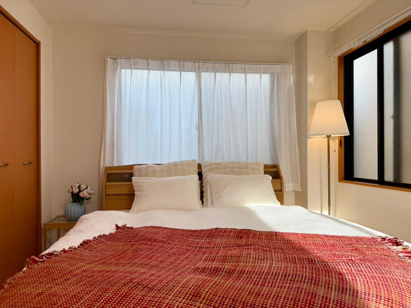 Aparthotel Sendageya House *