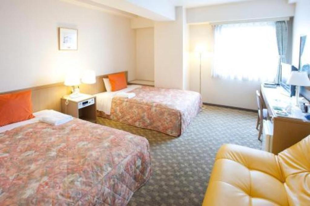 Il Fiore Kasai Annex Hotel 3*