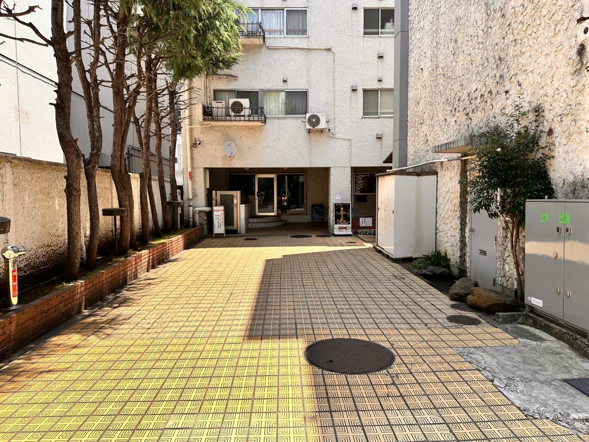 Lucky House503 * Tokyo