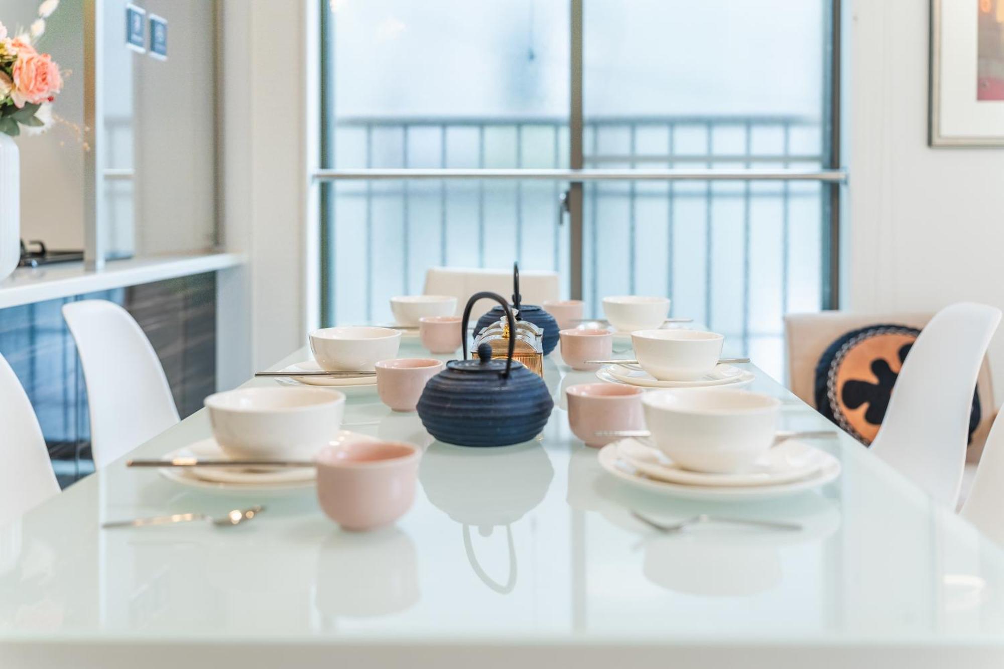 Qiqi House Tokyo: Spacious New For 8 With Easy Airport & Access Apartment