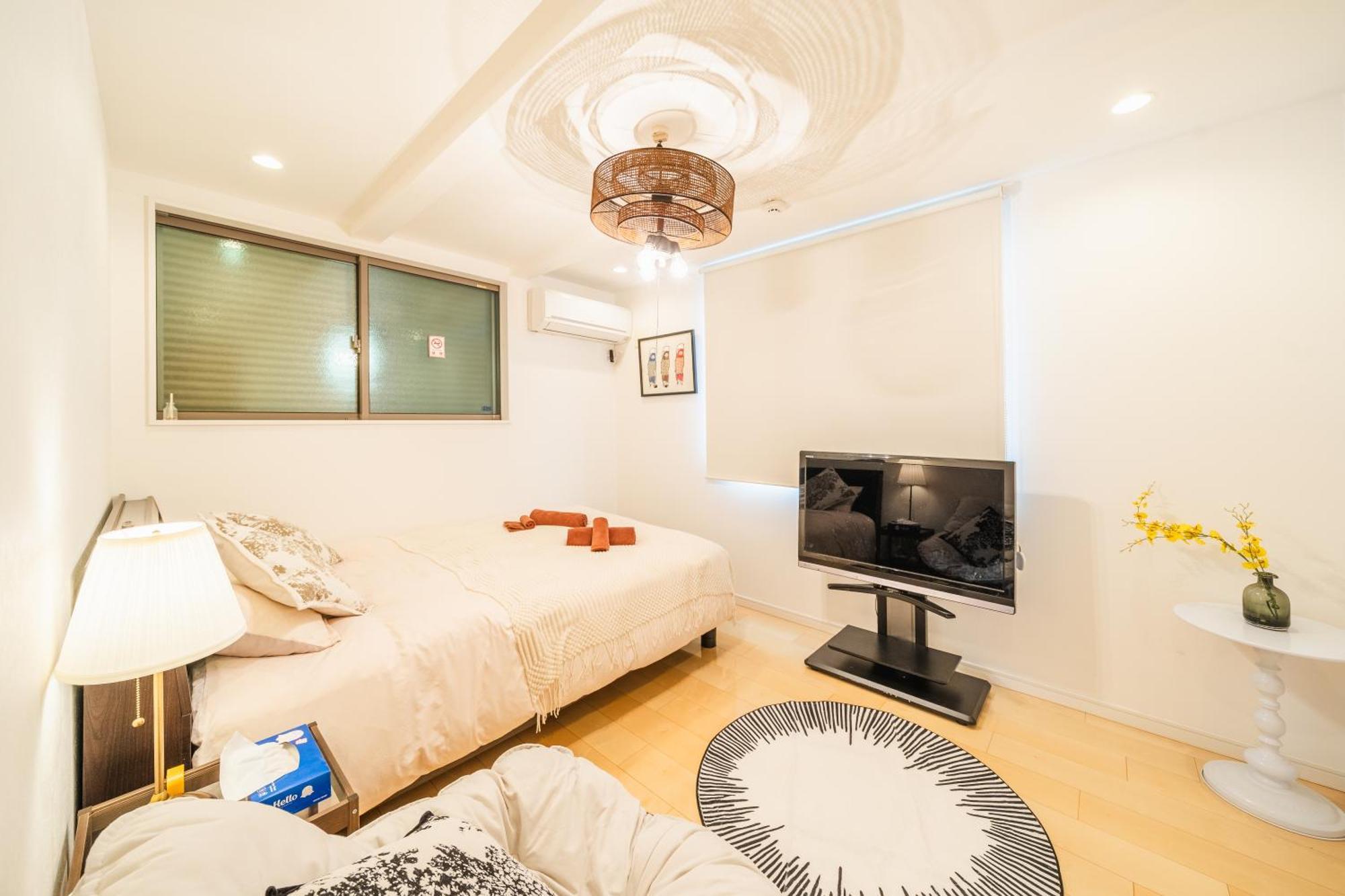 Qiqi House Tokyo: Spacious New For 8 With Easy Airport & Access Tokyo