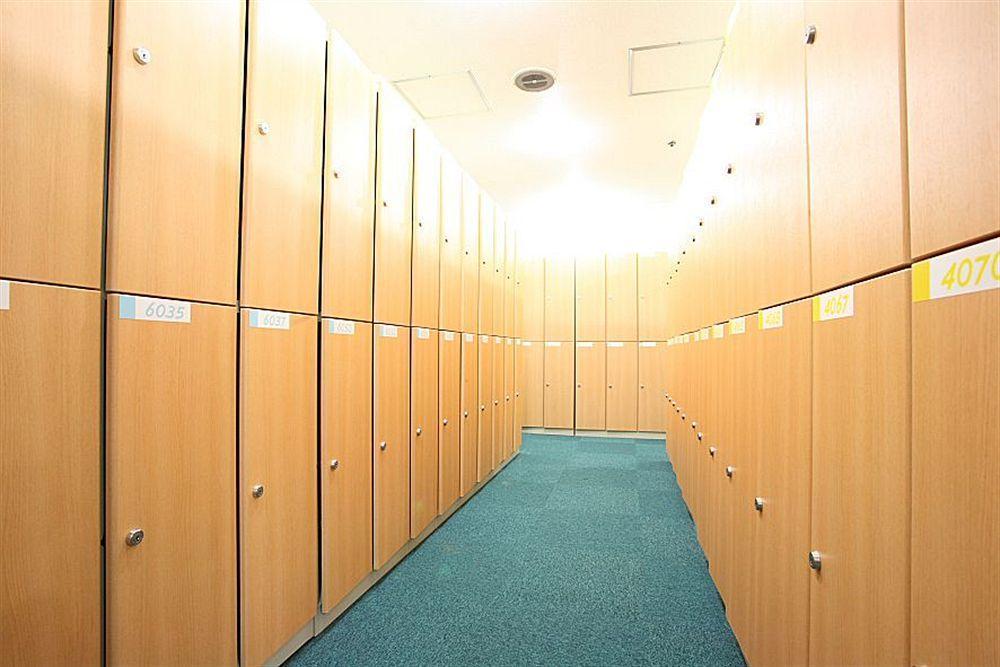Shinjuku Kuyakusho-mae Capsule Capsule hotel *
