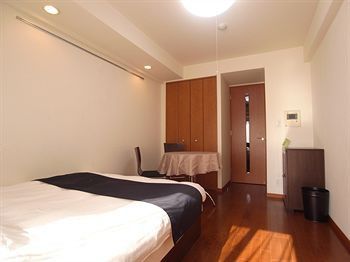 Studio Shibuya Honmachi Apartment