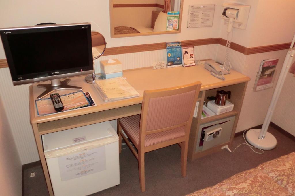 Toyoko Shinagawa-eki Takanawa-guchi 3* Tokyo