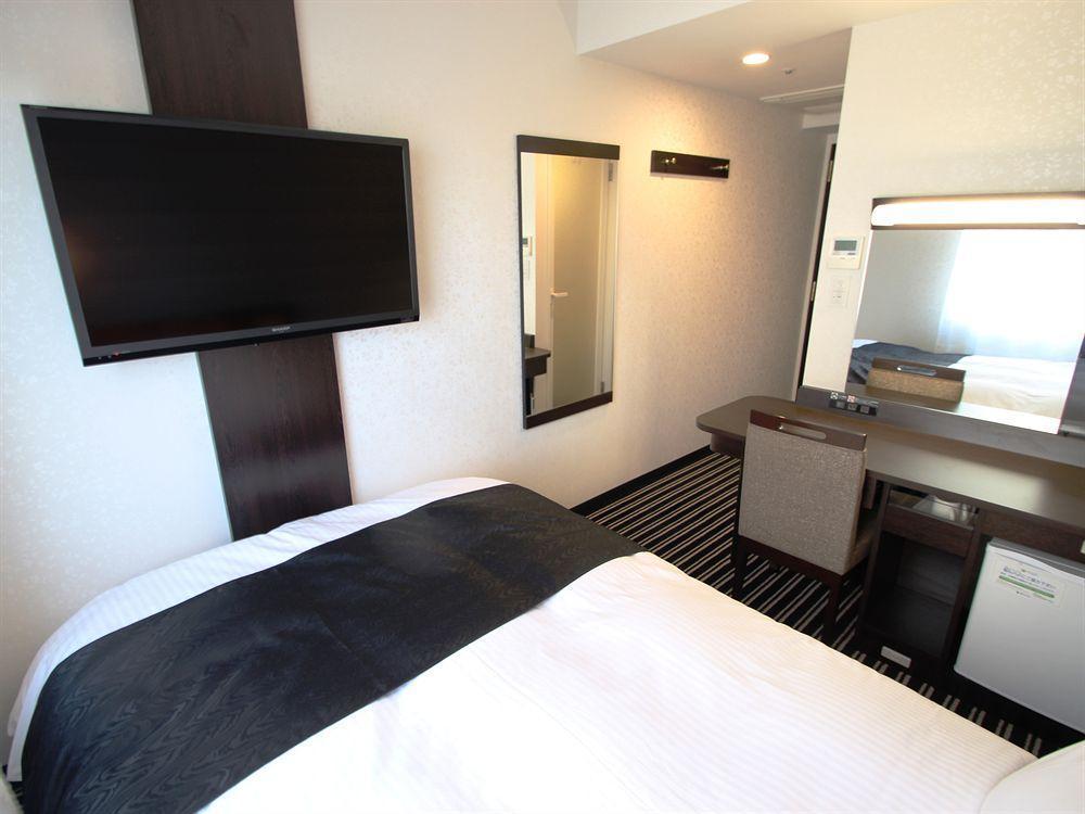 Apa Shimbashi Toranomon Hotel 3*