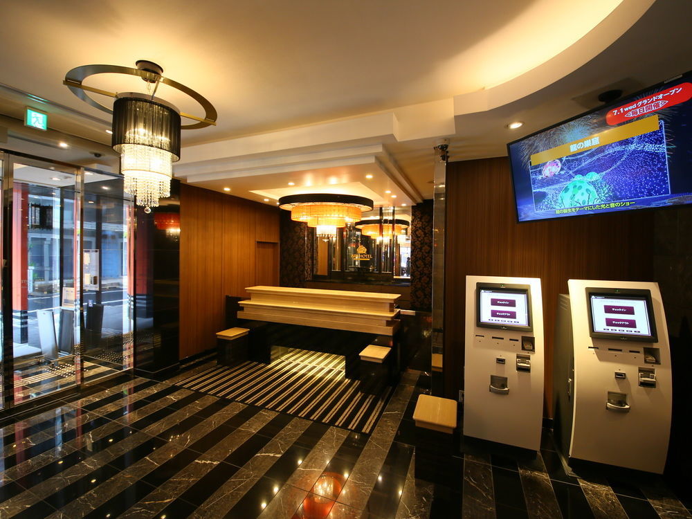 Apa Shimbashi Toranomon 3* Tokyo