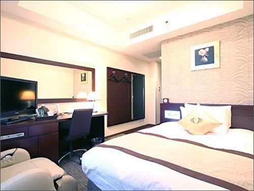 Coco Grand Kitasenju Hotel 3*