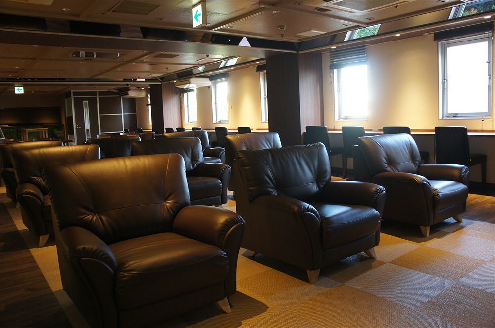 Capsule hotel Shinjuku Kuyakusho-mae Capsule