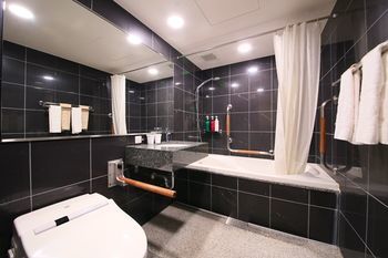 Apa Nihonbashi Hamacho Ekiminami Hotel 3*