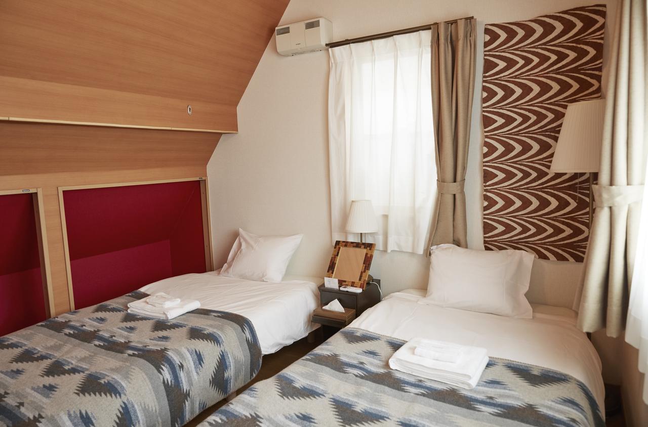 Japan Shinya Tokkyu Guest house Tokyo