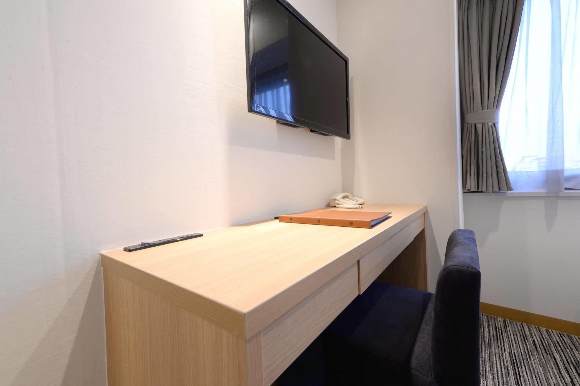 Hotel Vessel Ueno Iriya Station 3*