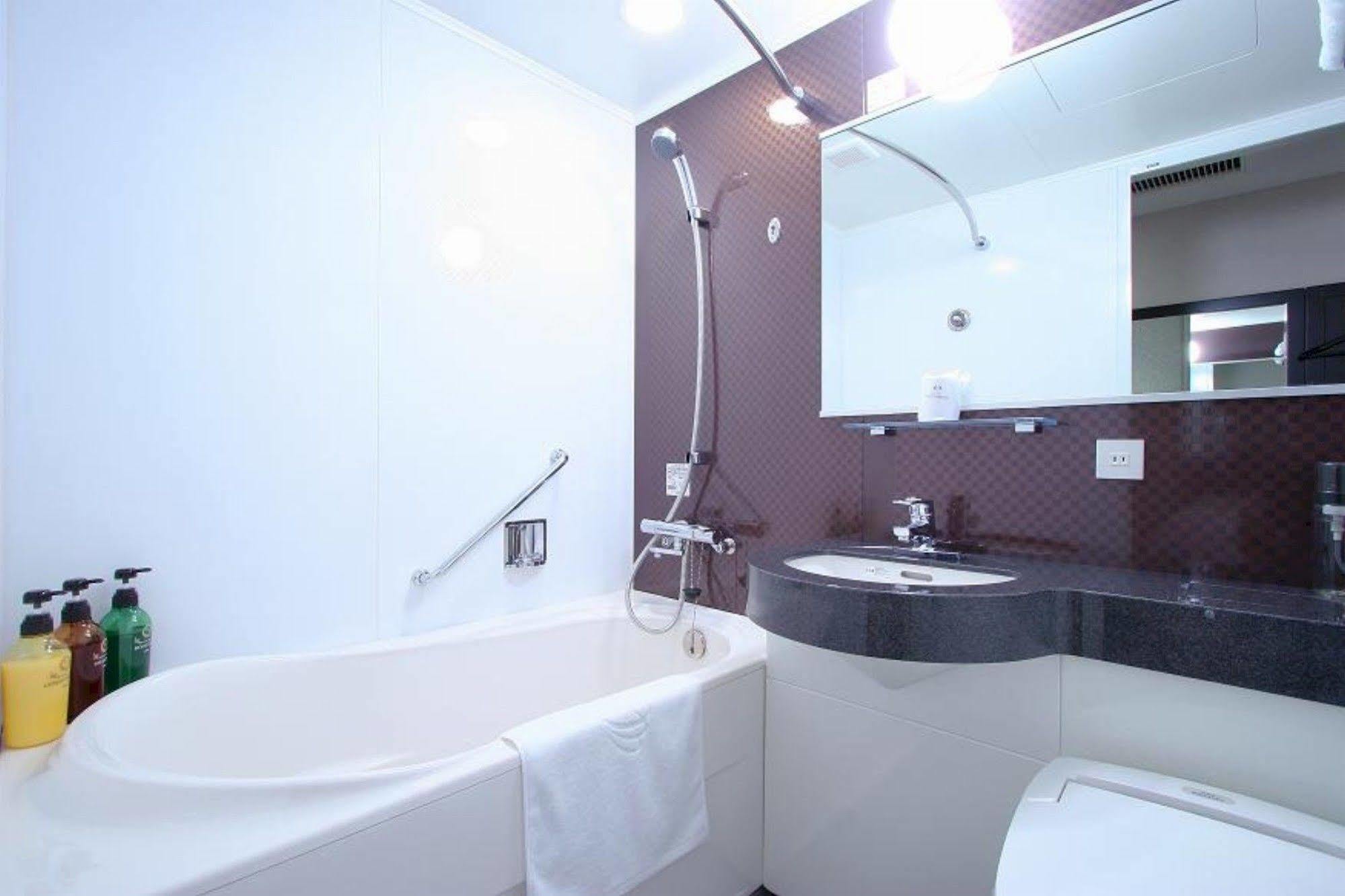 Hotel Coco Grand Kitasenju Tokyo
