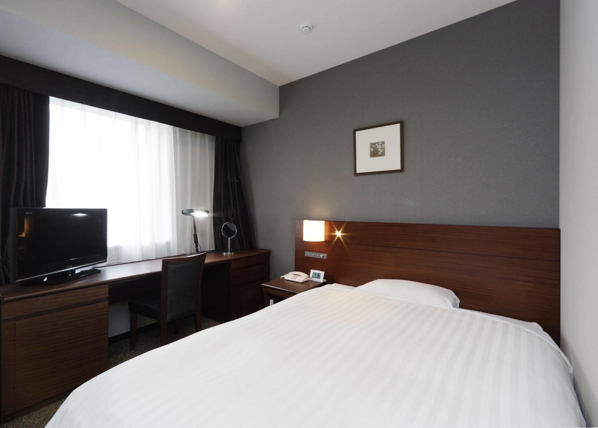 Jr-east Mets Komagome Hotel 3*