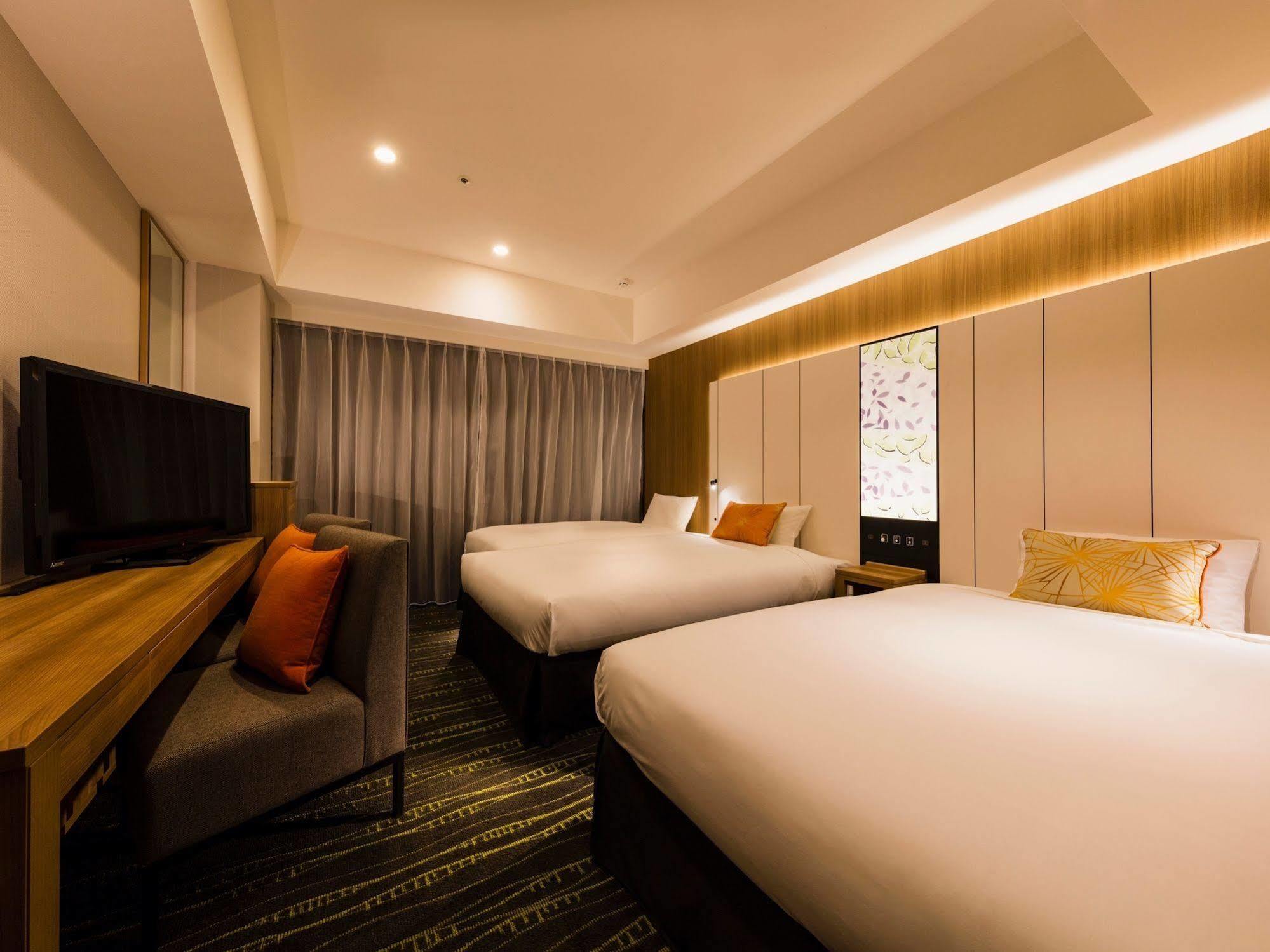 Hotel Jr-east Mets Shibuya