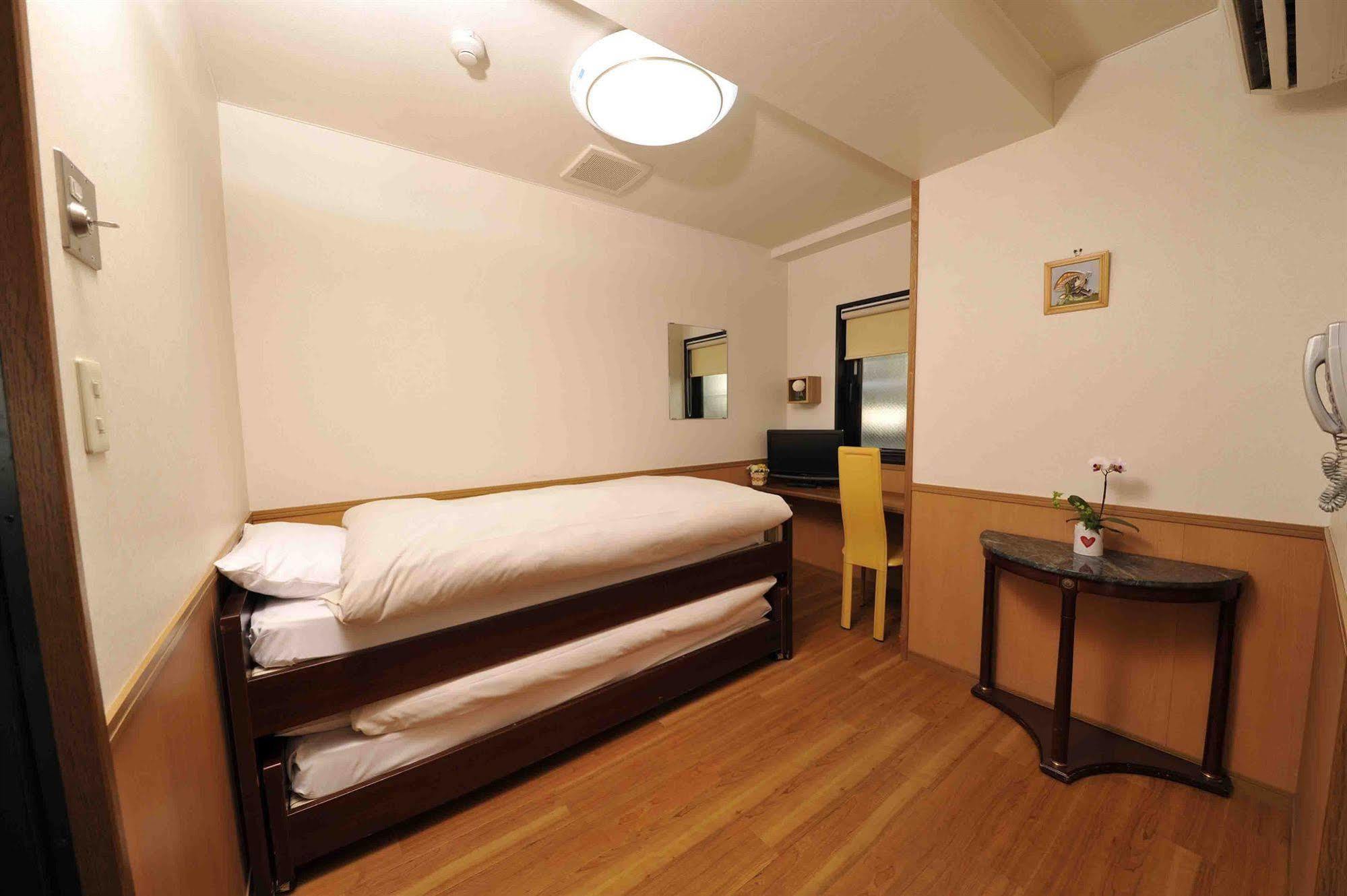 Ryokan Chang Tee Ikebukuro