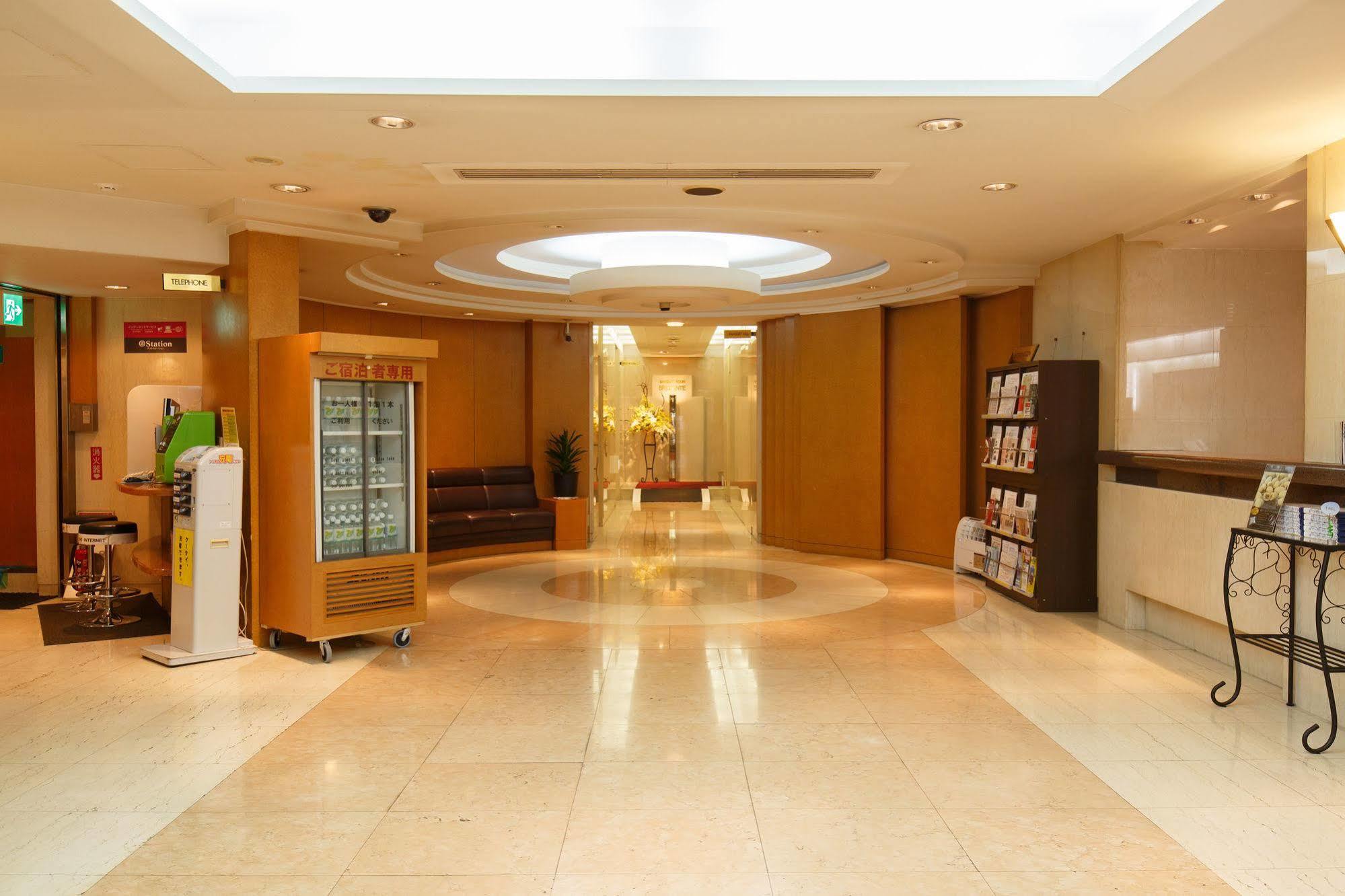Akasaka Yoko 3* Tokyo