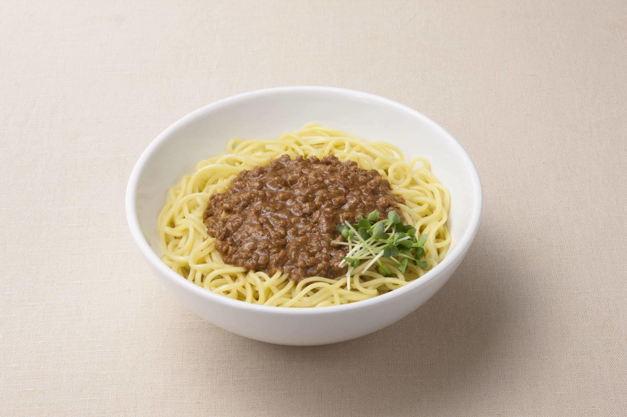 Shinjuku Kuyakusho-mae Capsule *
