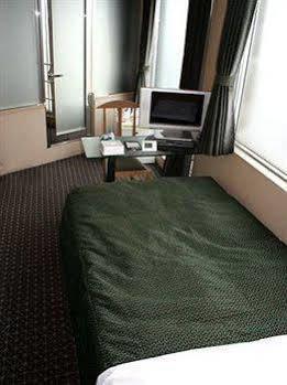 Hotel Livemax Budget Korakuen 2*