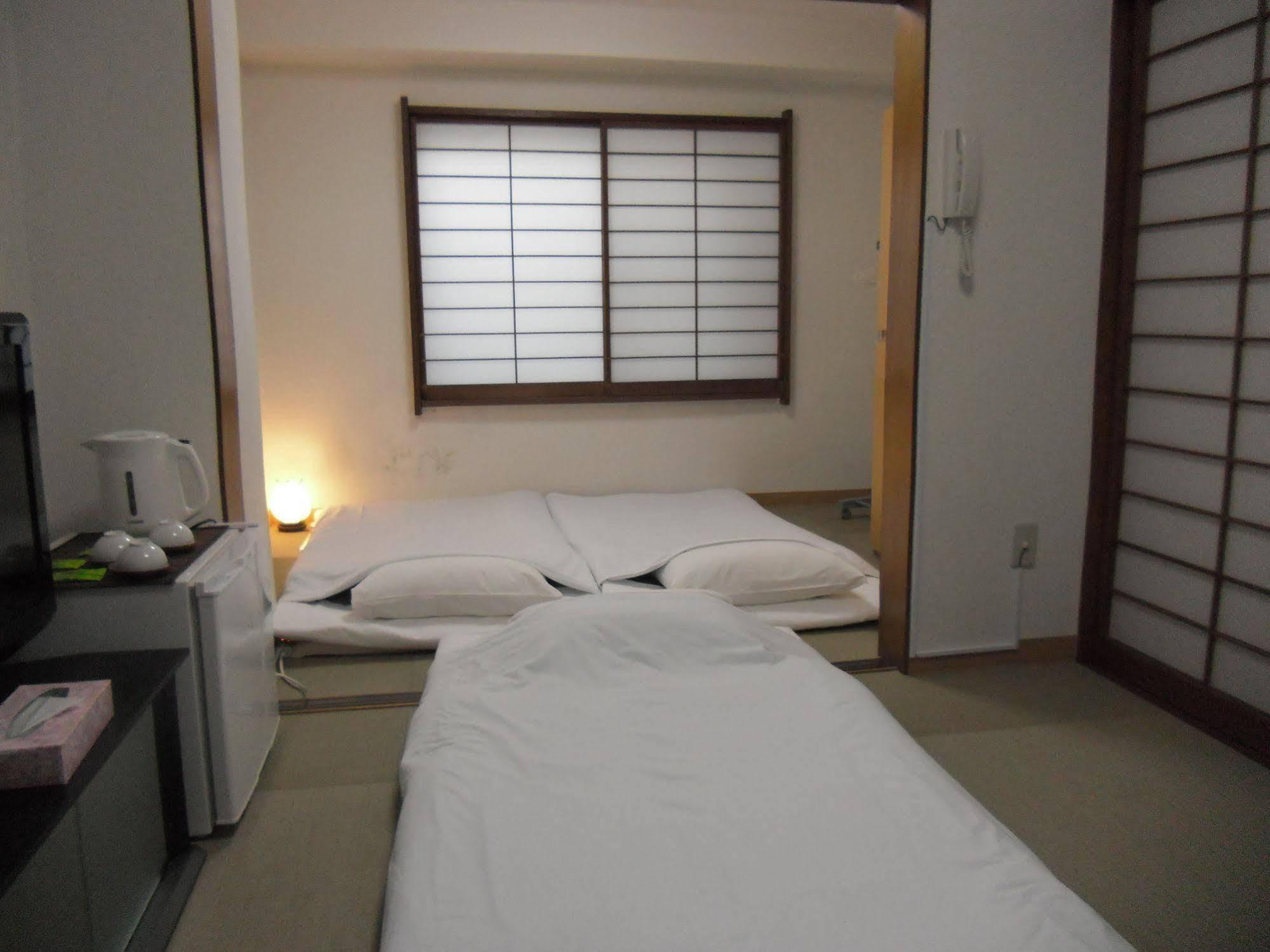 Hotel Shin Okubo Sekitei 2*