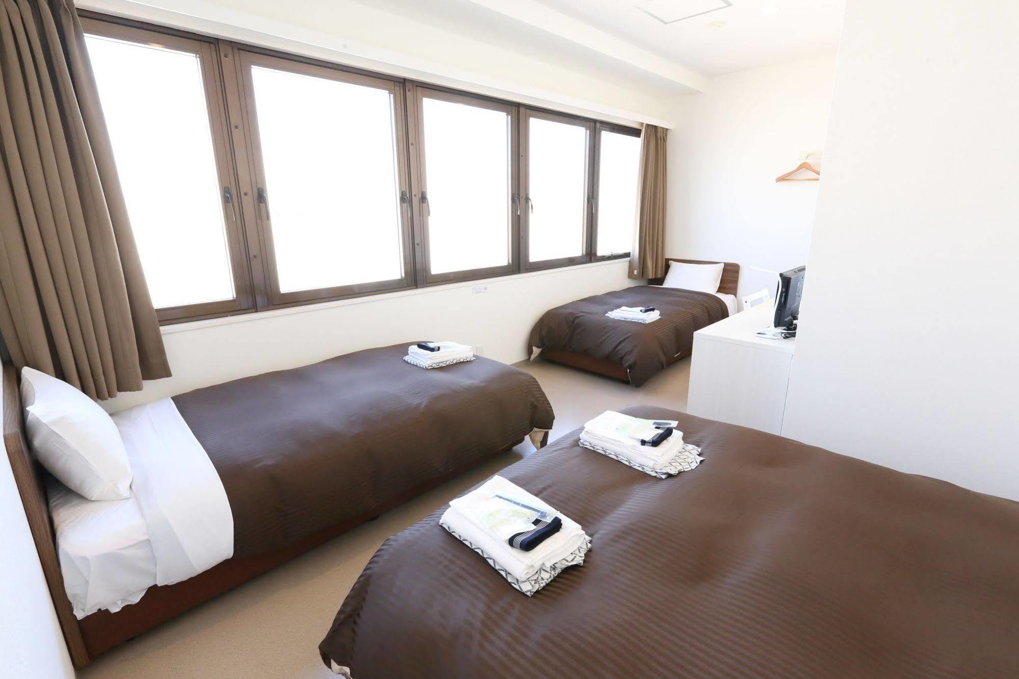 Oak Edo Hotel *