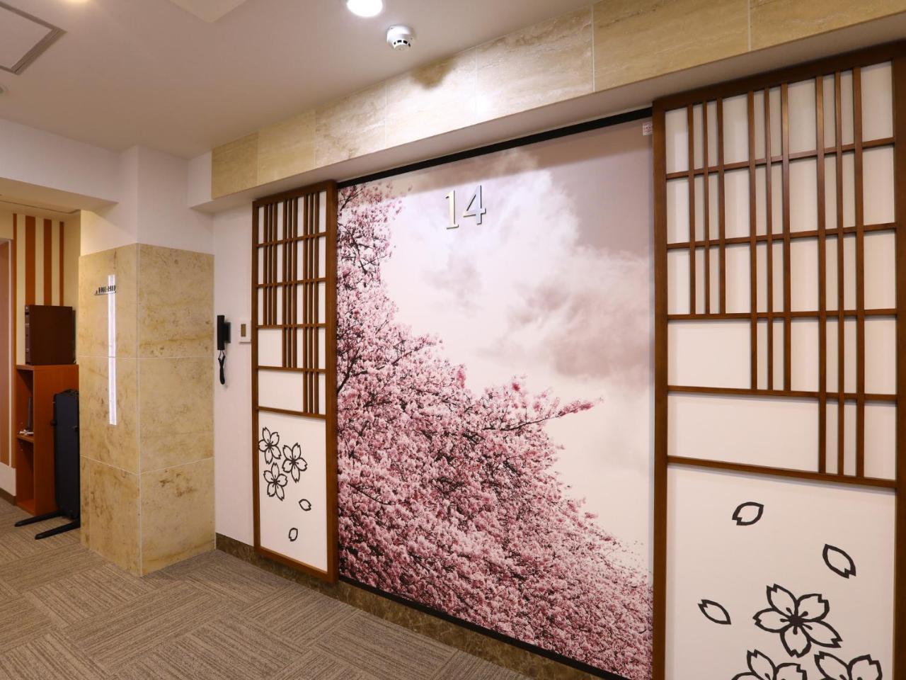 Hotel Wing International Select Ueno Okachimachi 3*